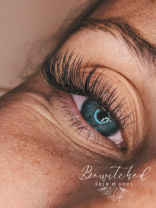 classic full set eyelash extensions cat eye