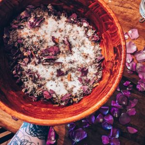 Tub Tea filling to be put into bags for enhancing your bath ritual